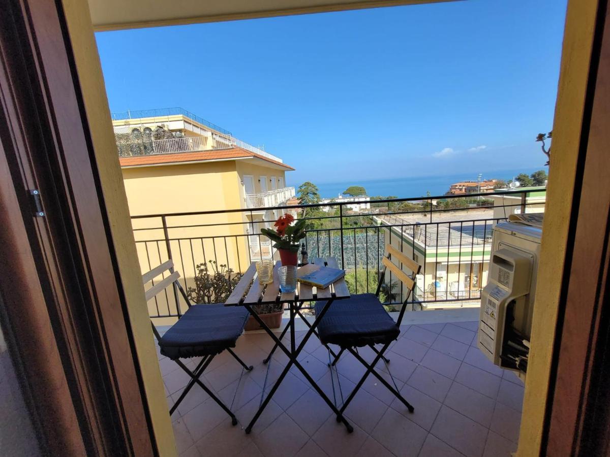 Sara Blu Apartment Sorrento Exterior foto